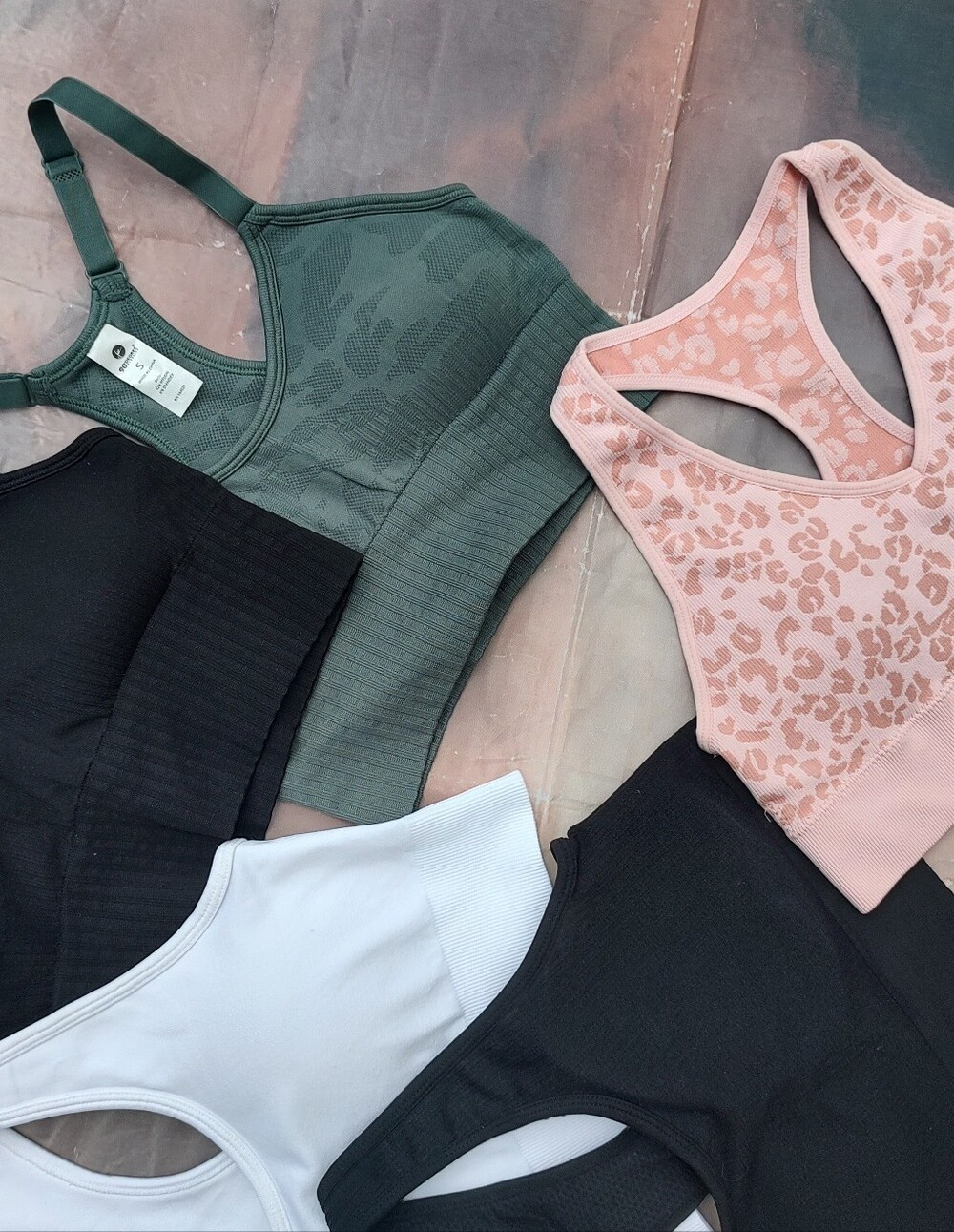 5 Seamless Racerback Comfort Sports Bra! - Picture 10 of 13